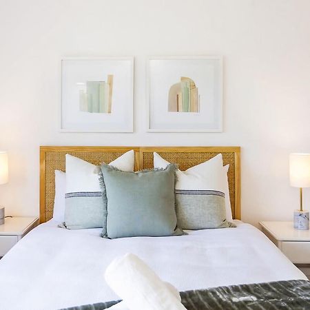 Beachside Bliss Your Ideal Coastal Hideaway Apartman Gold Coast Kültér fotó
