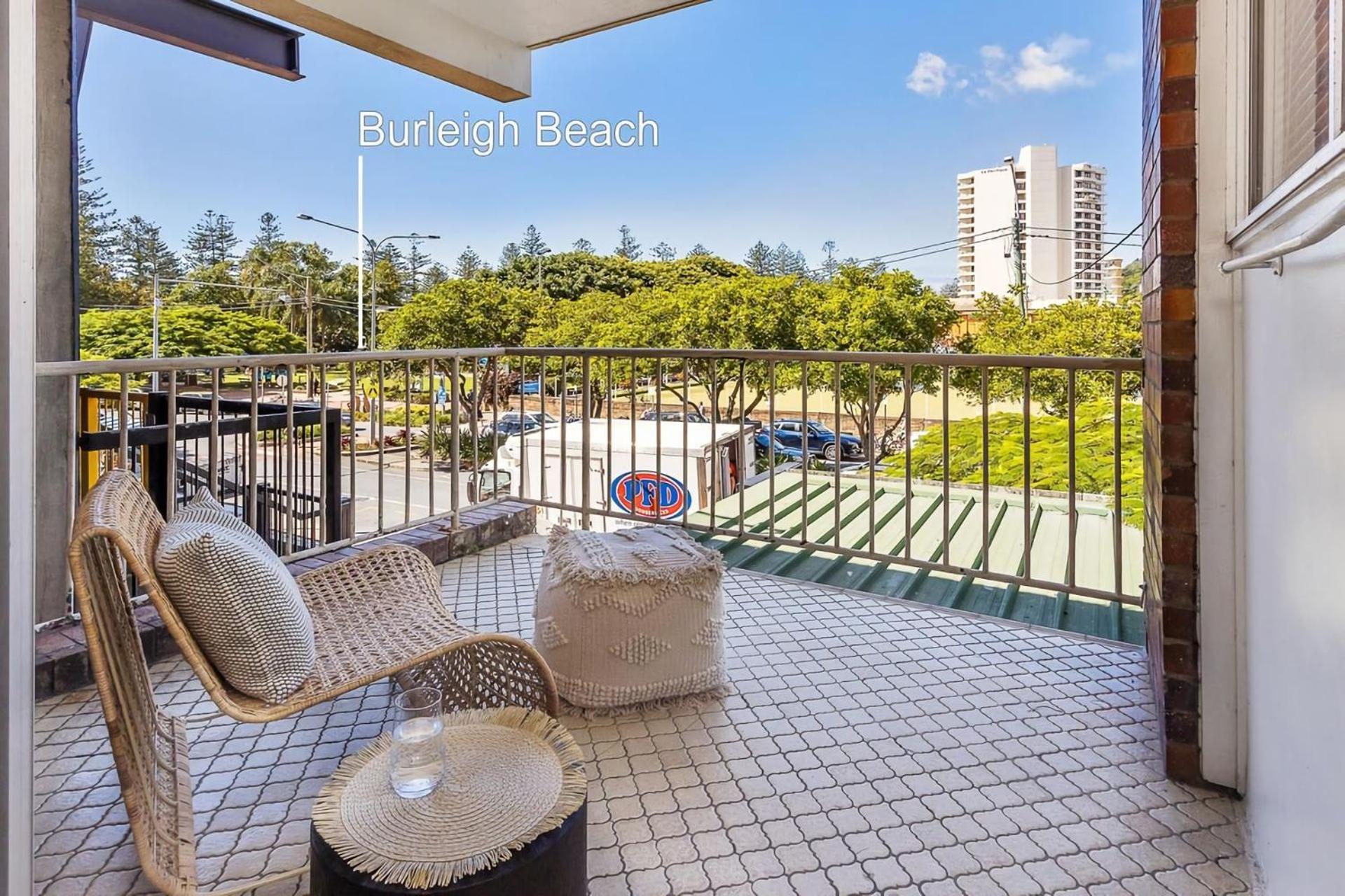 Beachside Bliss Your Ideal Coastal Hideaway Apartman Gold Coast Kültér fotó