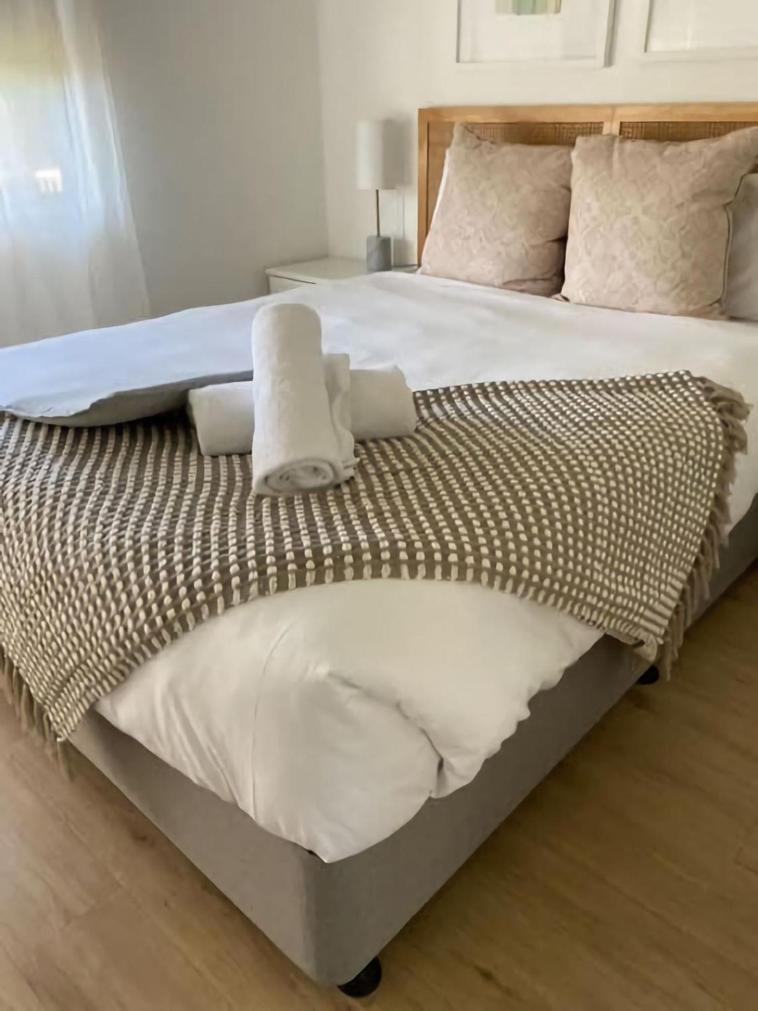 Beachside Bliss Your Ideal Coastal Hideaway Apartman Gold Coast Kültér fotó
